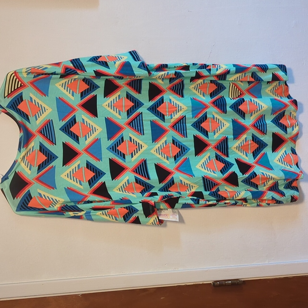 Lularoe Irma - Picture 2 of 5